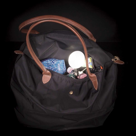 Intelligentes LED-Licht für Taschen