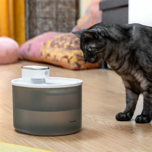 Trinkbrunnen für Haustiere, mit Akku und Sensor