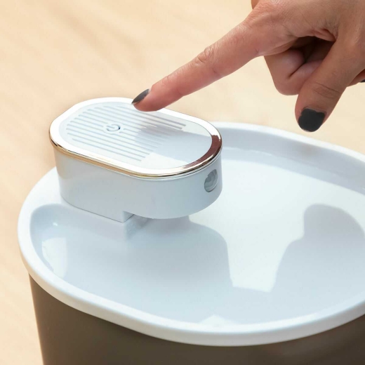 Trinkbrunnen für Haustiere, mit Akku und Sensor